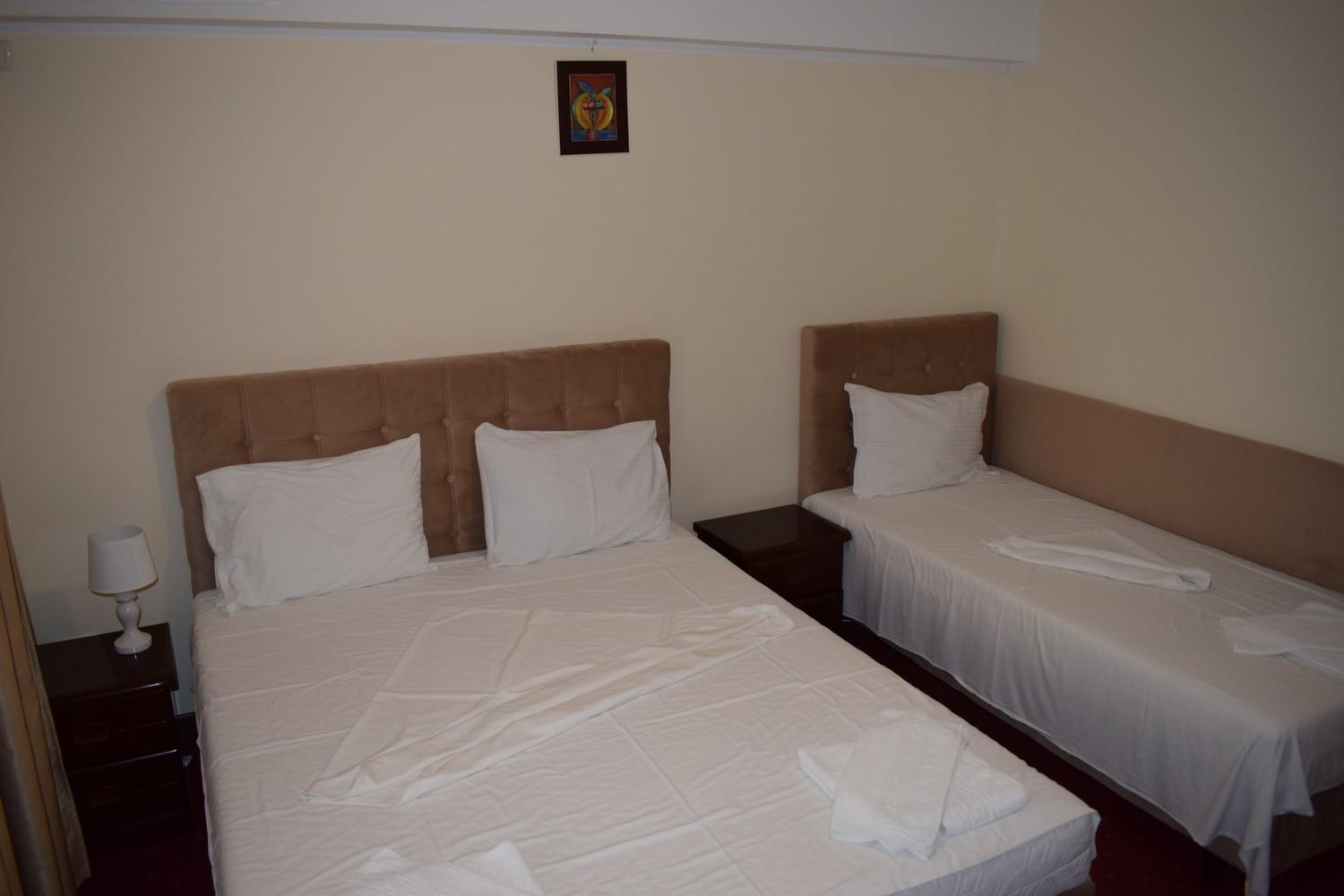 Hotel Ibiza Eforie Nord Buitenkant foto